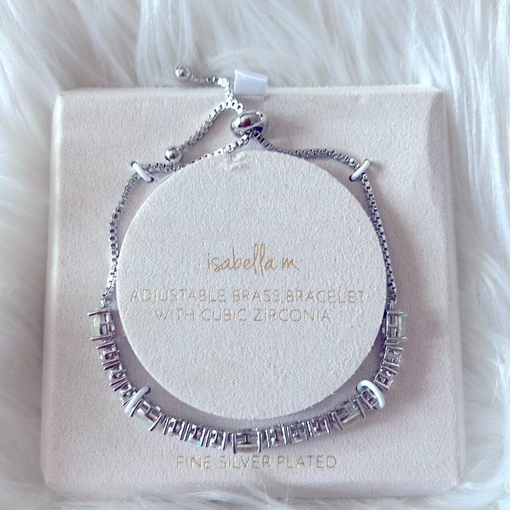 Fine silver bracelet with moonstones and cubic zirconia